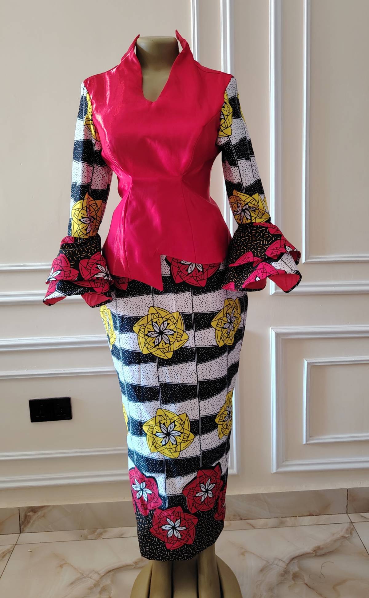 Elzara atelier is known for making neat and stunning outfits .
We await your patronage.
