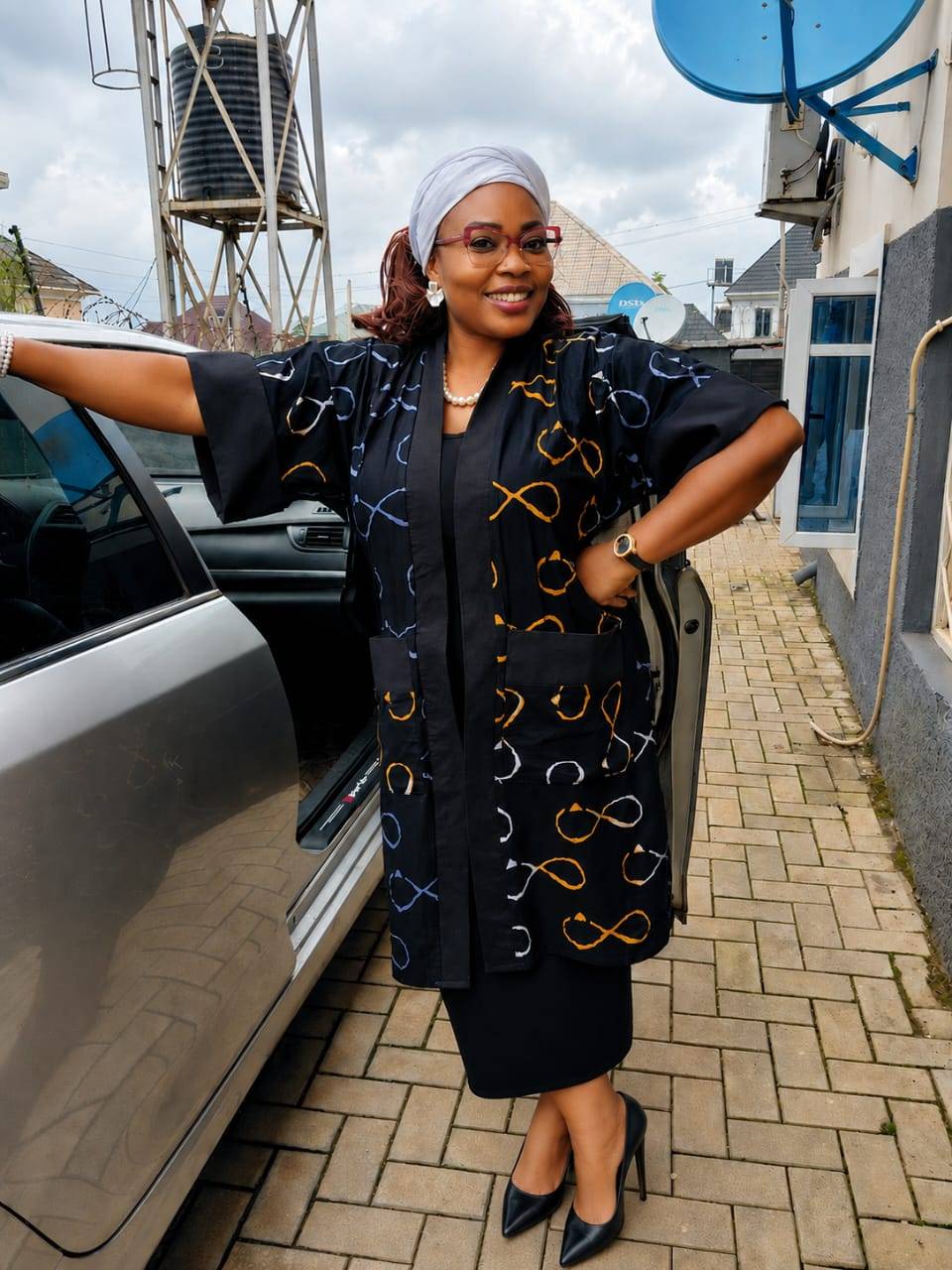 If you have a beautiful client that know how to pose for pictures eh, you don't know what God has do...