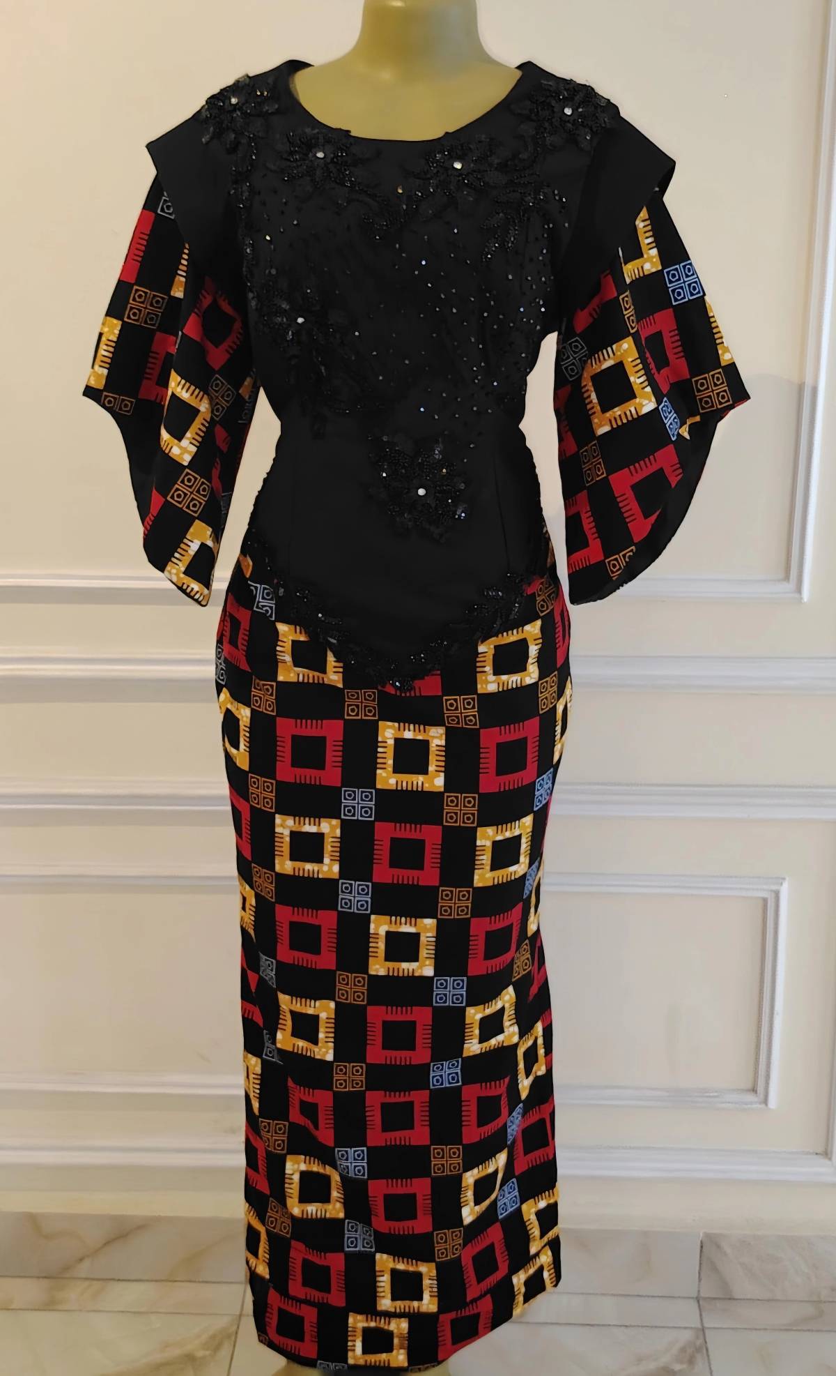 Ray of Beauty ✂️🪡👗
#abujafashiondesigner
