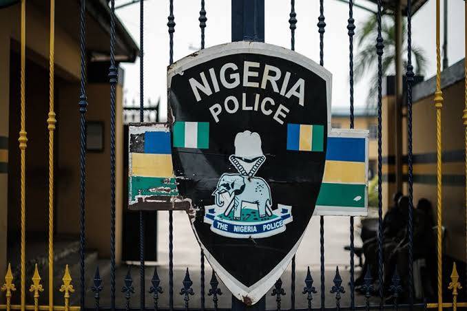 Police officer, 2 others arrested for allegedly raping 13-year-old girl in Niger.
The Niger State C...