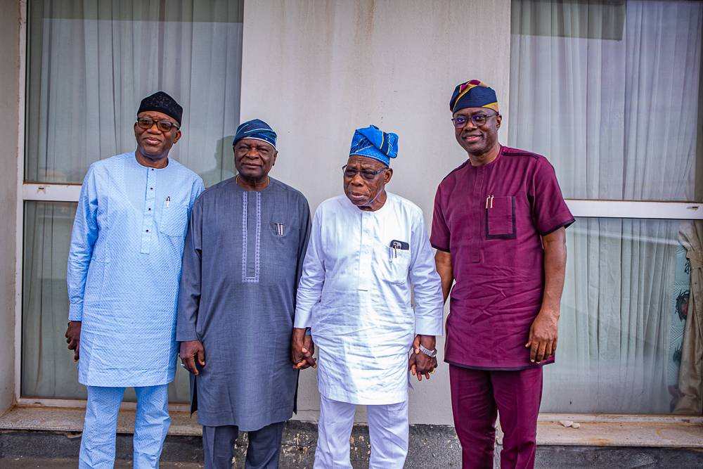 Makinde Meets Obasanjo, Fayemi Ahead of 2027 Election.
Oyo State Governor and Allied Peoples Moveme...
