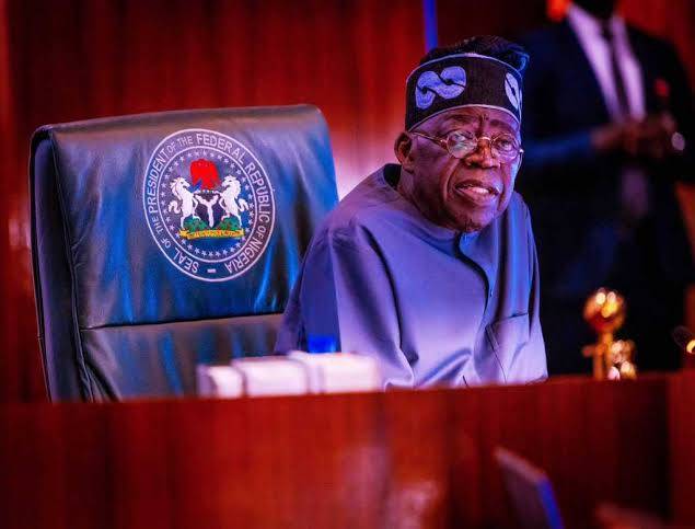Tinubu Meets Jim Ovia, NELFUND CEO at Aso Rock Amid Student Loan Expansion.
President Bola Tinubu o...