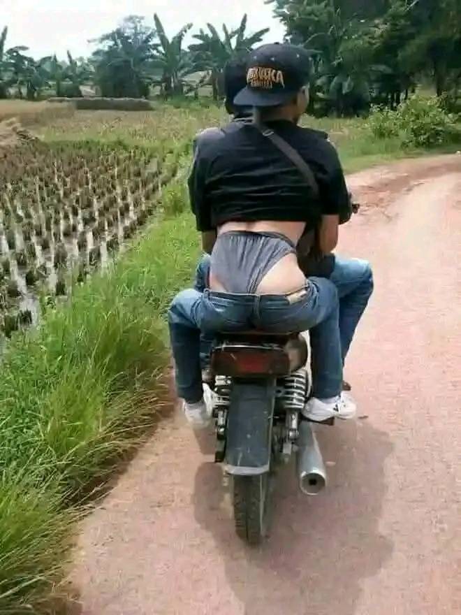 See you guys later I don see free bike de go tiktok ๐๐คฃ #LekeeLekee