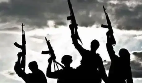 JUST IN: Gunmen abduct INEC staff in Anambra, shoot businessman, demand N40m
Gunmen abduct INEC staf...