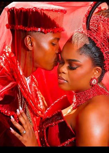 No invitation to entry to my white wedding - Peller