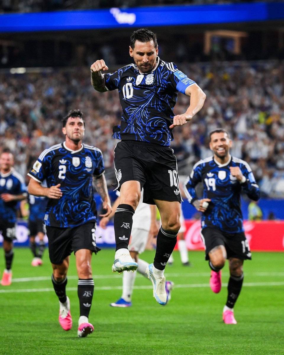 Arguably Lionel Andres Messi is no doubt the greatest ever football player of our generation. LM10...