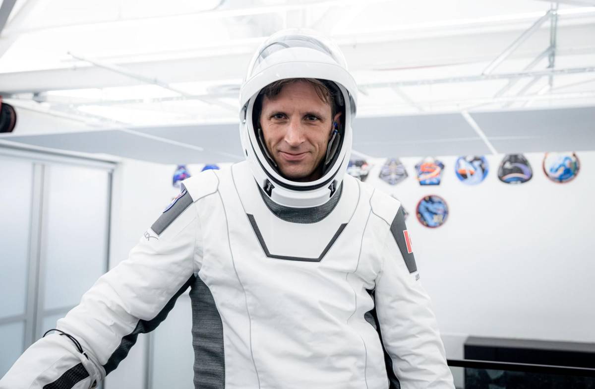 Suit up. @NASA's @SpaceX Crew‑13 is almost ready to write the next chapter in orbit. 🧑🚀
Launchin...