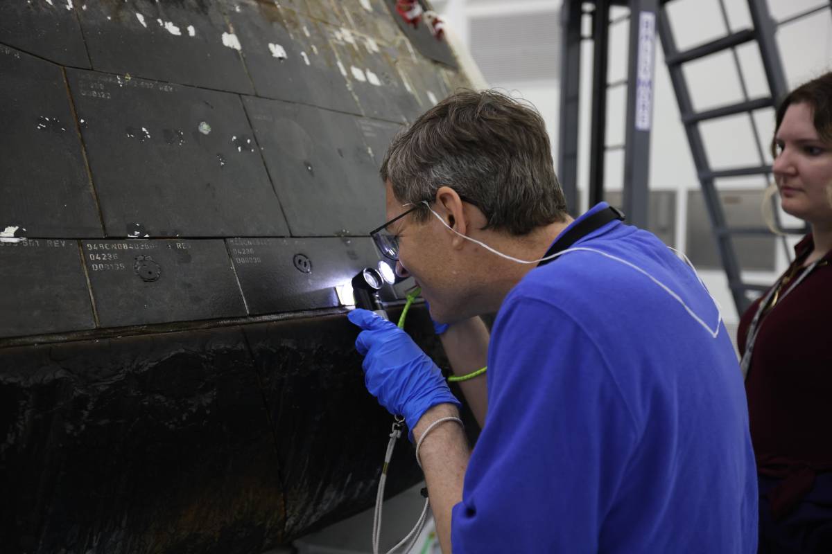 After carrying the Artemis II crew 694,481 miles around the Moon and back, Orion is home at @NASAKen...