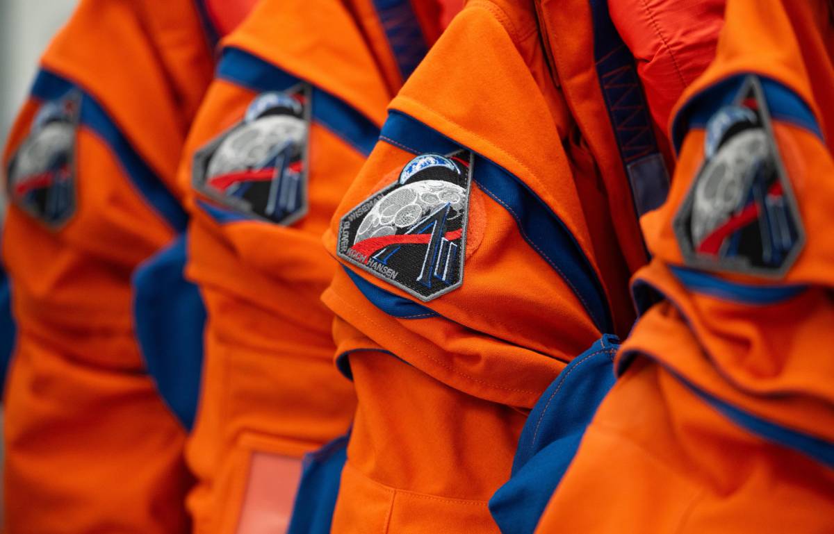 On Tuesday, June 9, we’ll announce the four astronauts who will orbit Earth aboard the @NASAArtemis...