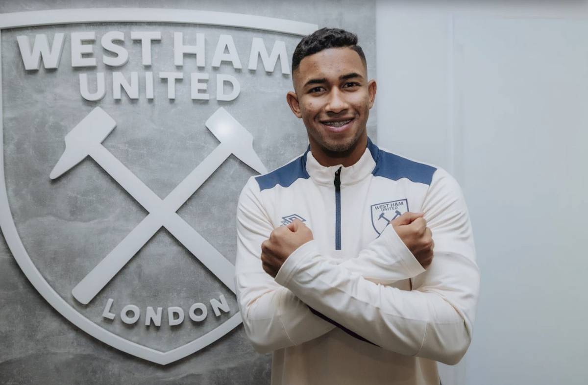 โ๏ธ๐ป๐ช West Ham confirm they sign Venezuela international winger Keiber Lamadrid from Deportivo La Gua...