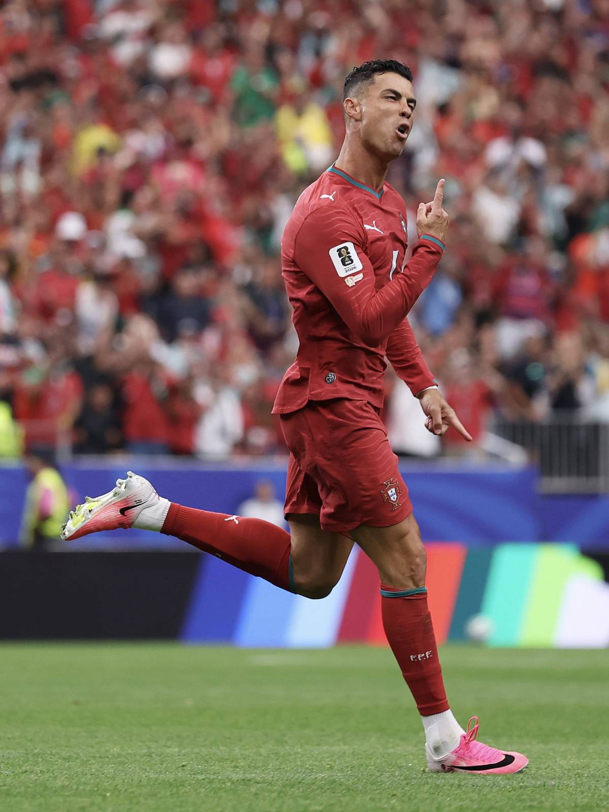 ๐๐ต๐น BREAKING: CRISTIANO RONALDO IS THE TOP GOALSCORER IN PORTUGAL HISTORY AT WORLD CUP.
๐ goals,...