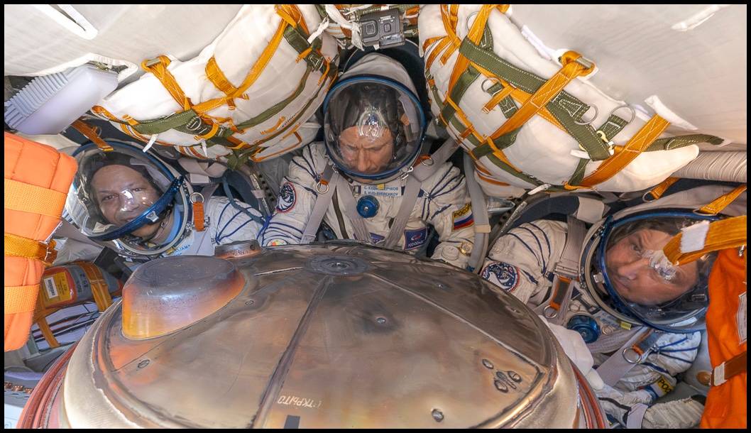 Welcome home! @NASA astronaut Chris Williams, and Roscosmos cosmonauts Sergey Kud-Sverchkov, and Ser...