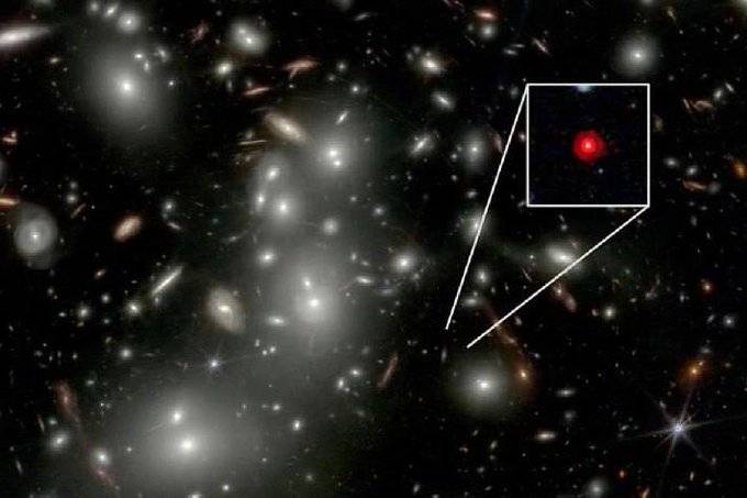 Webb Discovers Oldest Black Hole
Using the Webb telescope, astronomers have discovered a supermassi...