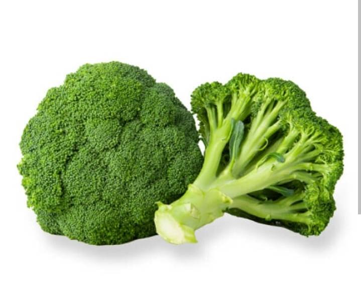 Broccoli: From Ancient Fields to Modern Superfood
Broccoli is one of those vegetables that people e...