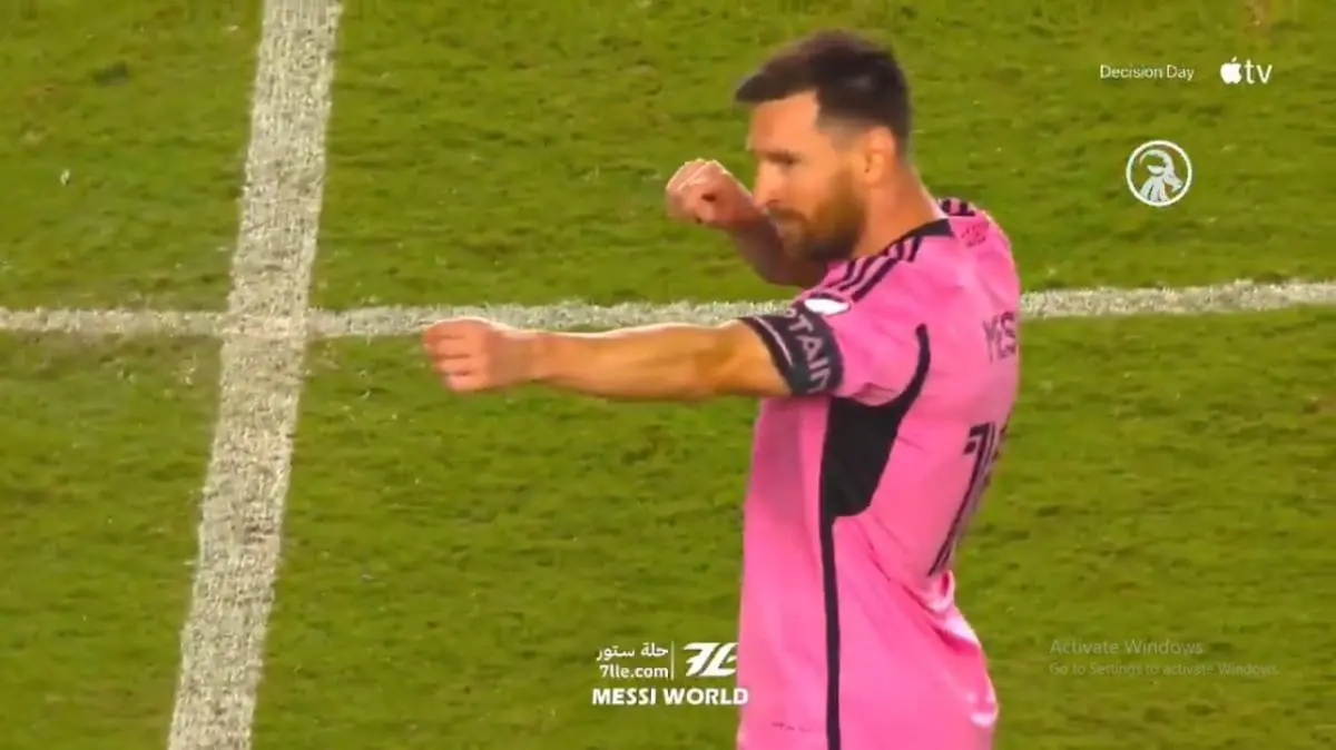 Messi now has the most goals from open play in football history (737).Record previously held by Mess...