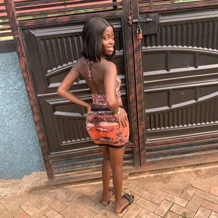 This girl's single video reached 2.7 million views on Facebook after her demise.
Indeed money and f...