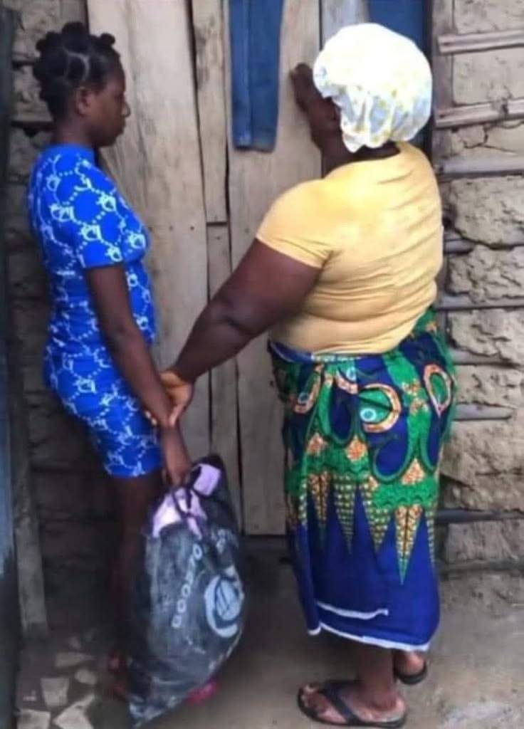 Good afternoon #LekeeLekeeFamily e don happened oooo