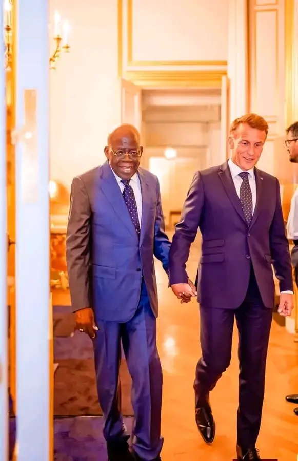 #Kingsnation But seriously, who is in charge of President Tinubu's wardrobe and, most importantly,...