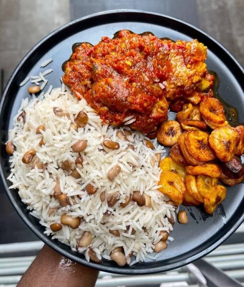 It's time for breakfast, coming late though, My Lekeelekee family should join me