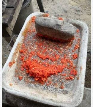 Have you ever grind pepper like this before and taste is the stew prepared by it used to be?