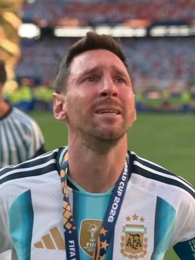 Messi 🤣🤣🤣 is cheater Bad loser