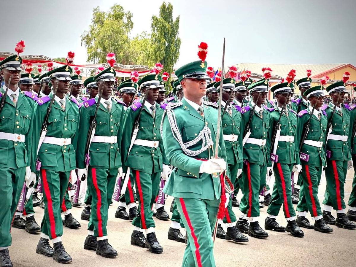 5,876 NEW SOLDIERS GRADUATE FROM 90 REGULAR RECRUITS INTAKE AT DEPOT NIGERIAN ARMY, ZARIA π¨π¨π¨π¨π¨...