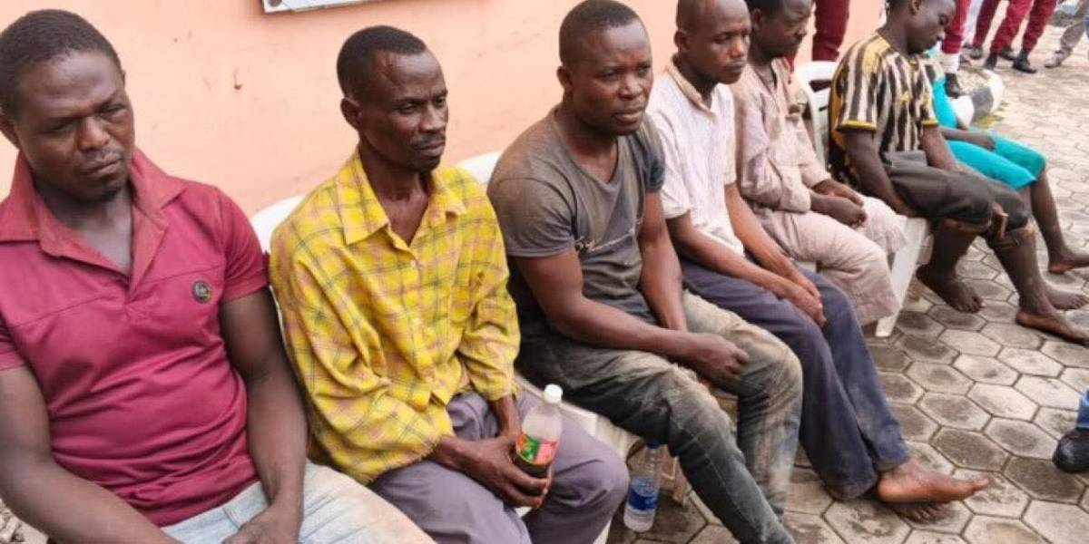 BREAKING: 💪💪AMOTEKUN RESCUES 8 KIDNAP VICTIMS IN ONDO STATE 💪

Operatives of the Ondo State Amote...