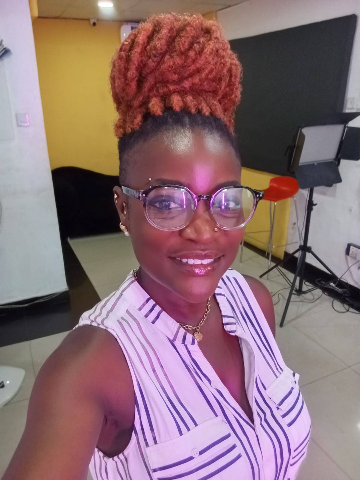 Hello there 👋🏾 
#TiwaSays