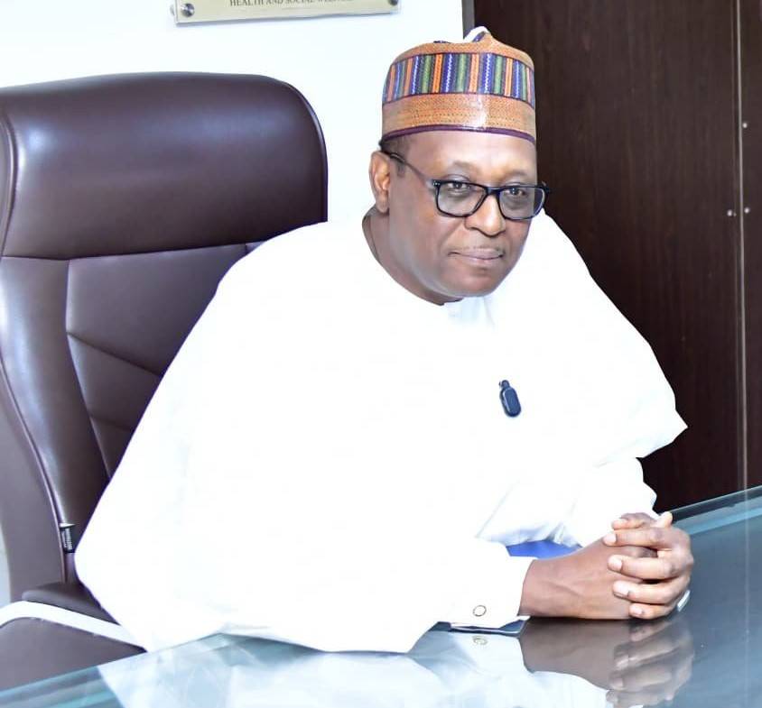 ๐๐ฏ๐ผ๐น๐ฎ ๐ฎ๐น๐ฒ๐ฟ๐: ๐๐ ๐๐ถ๐ด๐ต๐๐ฒ๐ป๐ ๐ฎ๐ถ๐ฟ๐ฝ๐ผ๐ฟ๐, ๐ฏ๐ผ๐ฟ๐ฑ๐ฒ๐ฟ ๐๐ฐ๐ฟ๐ฒ๐ฒ๐ป๐ถ๐ป๐ด
๐ฅ๐ฒ๐ฎ๐ฑ ๐ ๐ผ๐ฟ๐ฒ: https://punchng.com/ebola-alert-fg-...