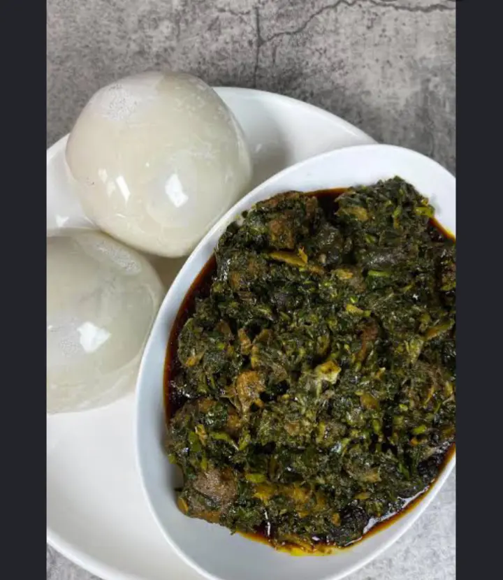 Una good morning Ooo na watin hungry me this morning I won chop Sooo make una come join if ei remain...