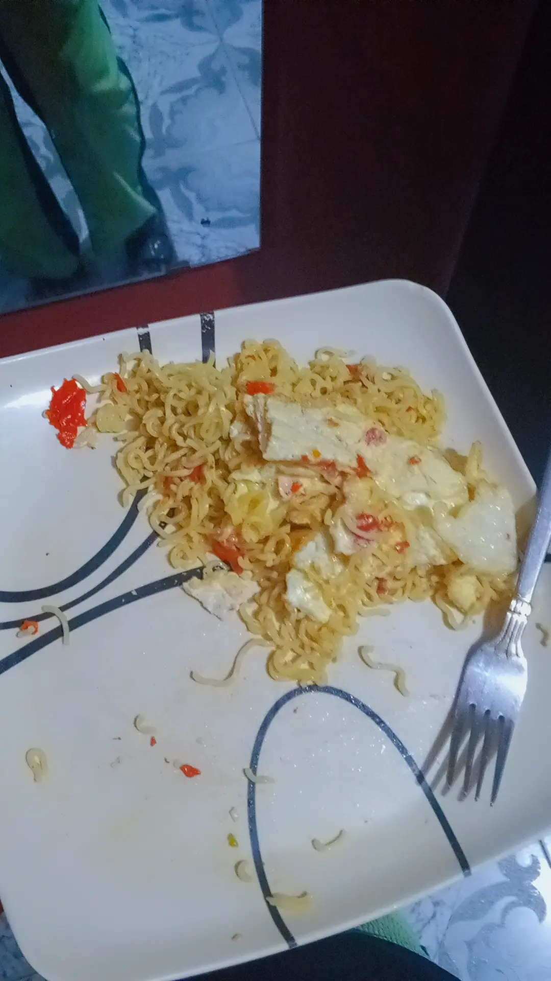 Dinner don and dusted una fit come carry the remaining if ei no reach I go add one more for una caus...