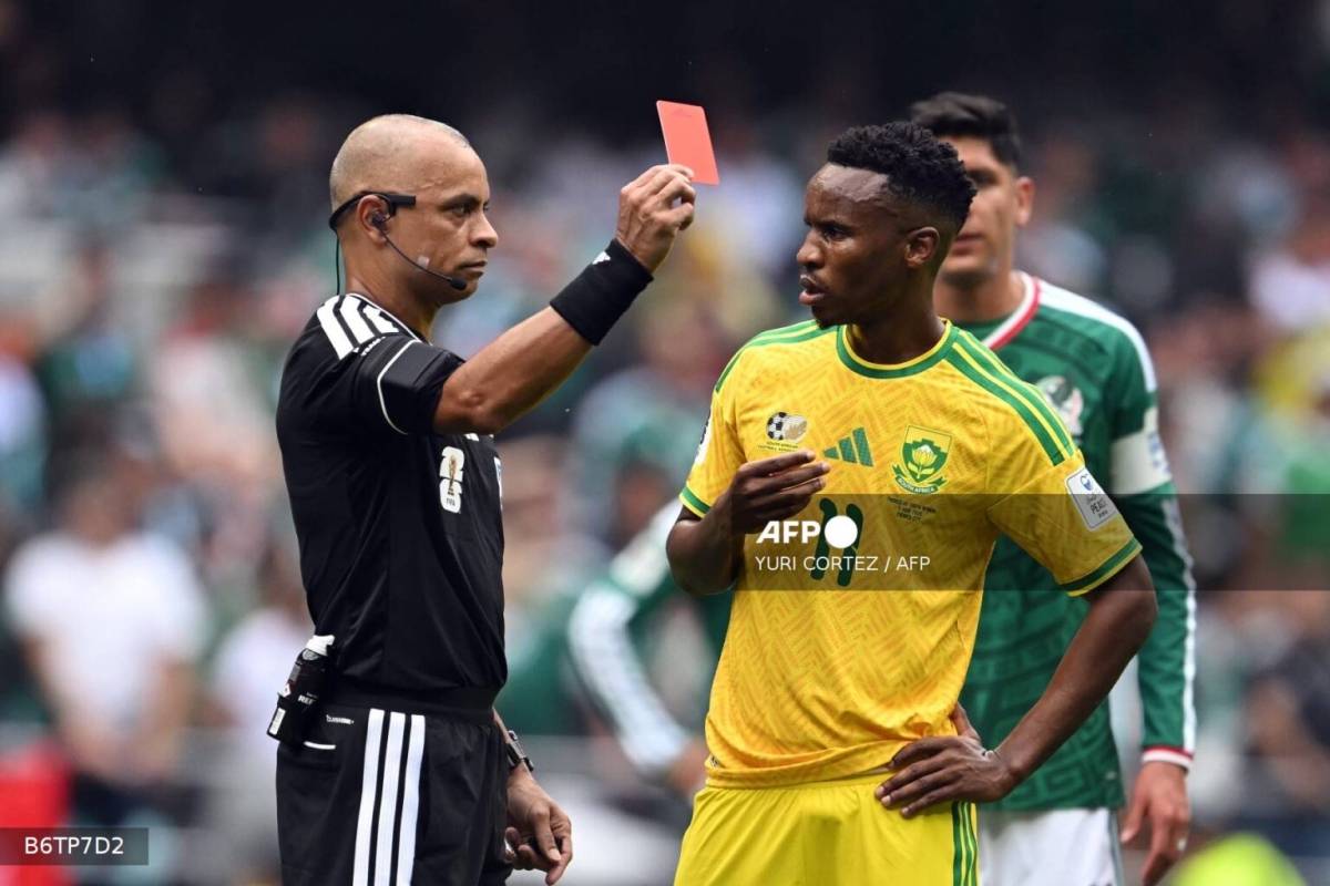‘No immigrant to blame for this’ — Nigerians troll South Africa after loss to Mexico
Some Nigerians...