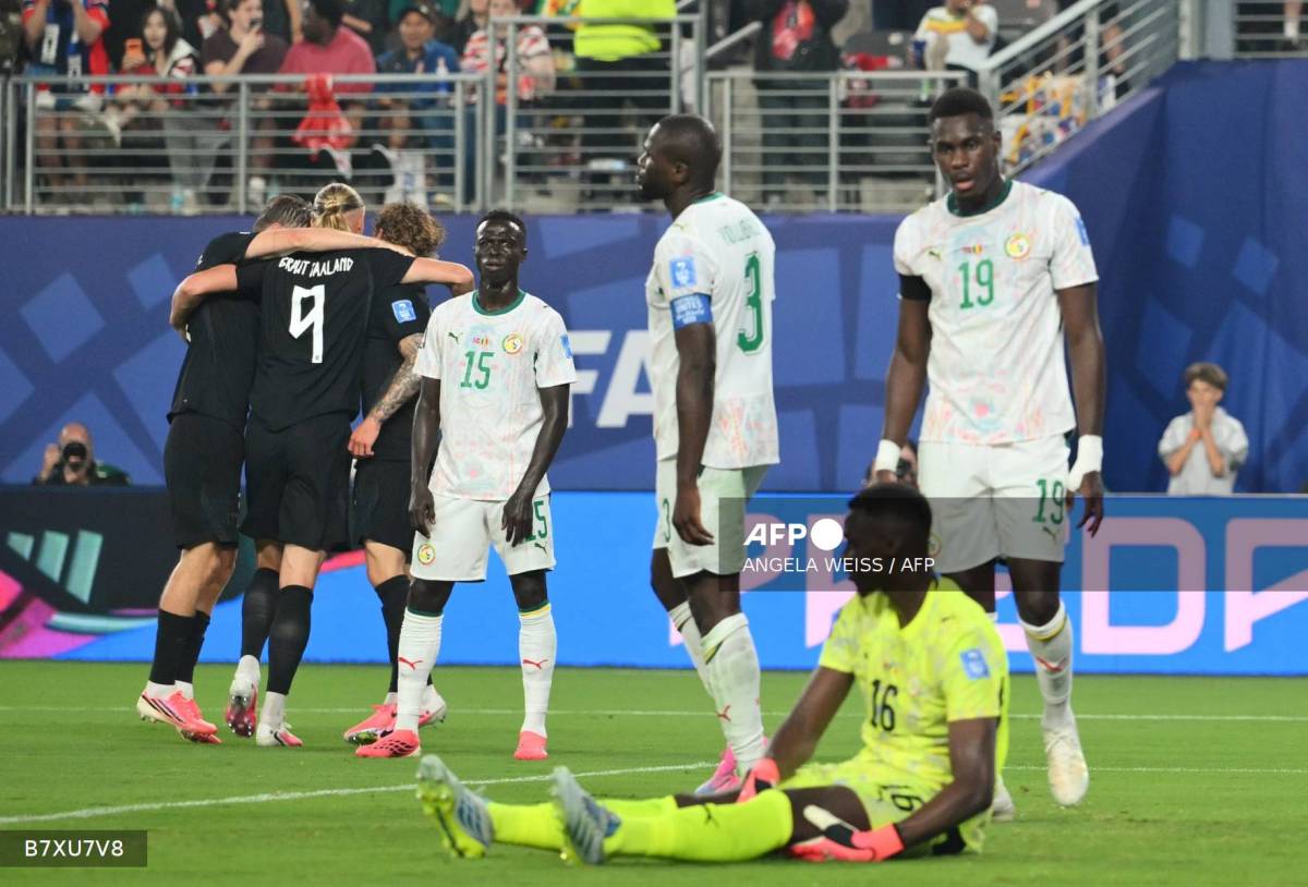 Haaland's brace puts Senegal on the brink of World Cup exit
An inspired second-half double from Is...