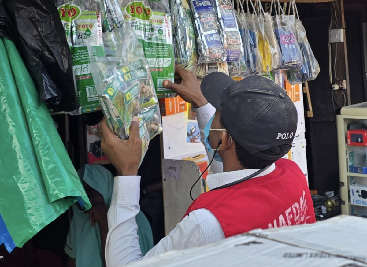 NAFDAC officials 'attacked' during crackdown on banned sachet alcohol in Lagos
The National Agency...