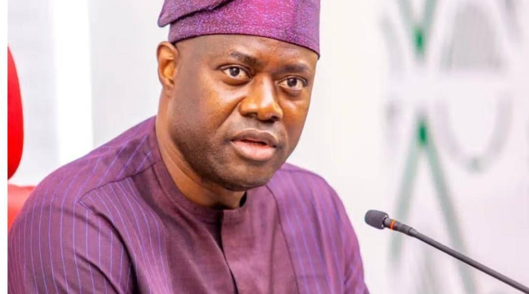 Ogbomoso school abduction: Makinde sets up panel to probe security breach
Seyi Makinde, governor of...
