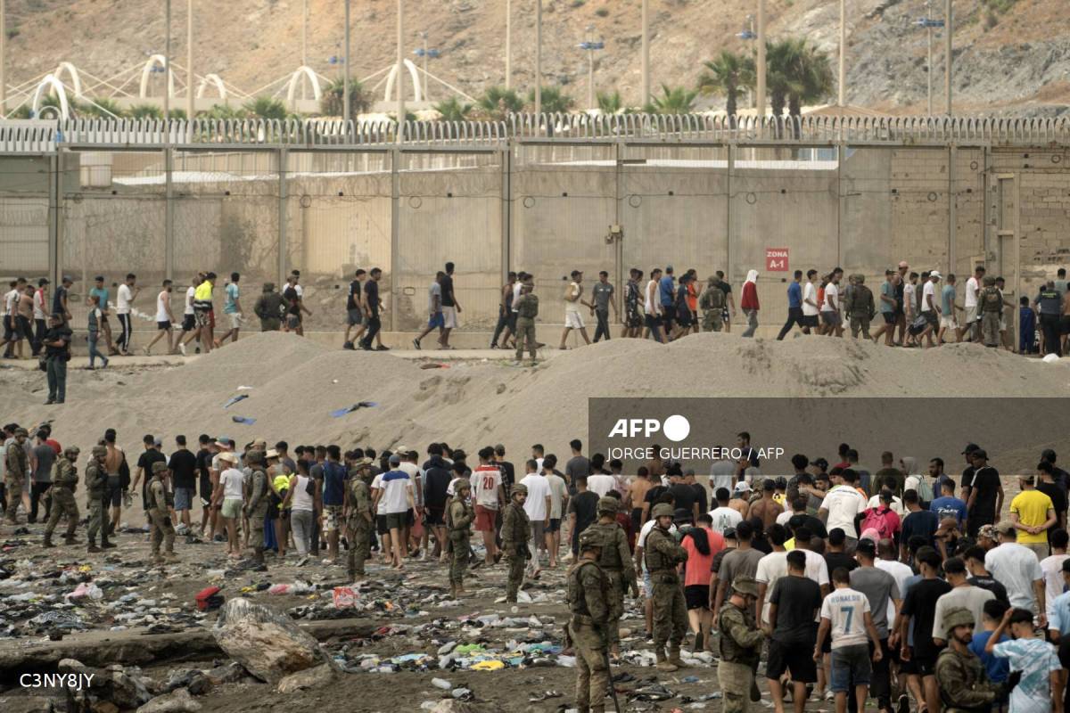 Over 48,000 migrants return to Morocco from Spain after Ceuta crossings
More than 48,000 migrants...