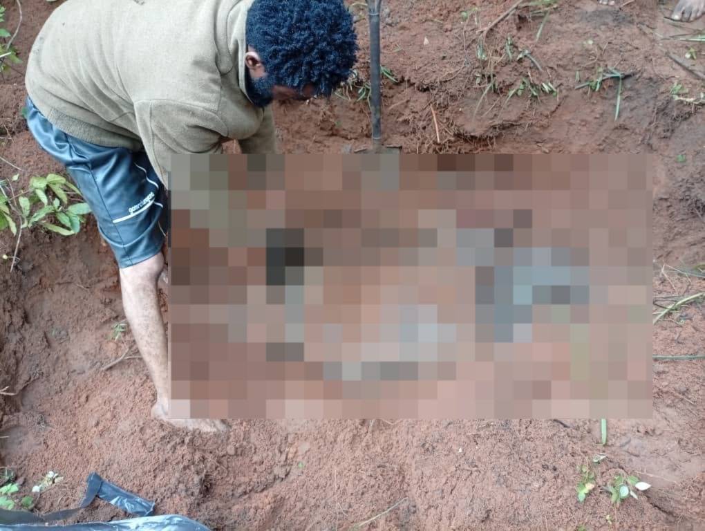Gunmen kill, bury Imo community leader in shallow grave
Troops have exhumed the remains of Ibe Any...