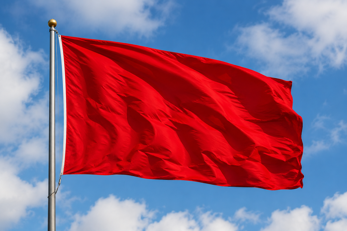 Here are powerful red flags in friendships you should never ignore:
🚩 1. They Only Show Up When Th...