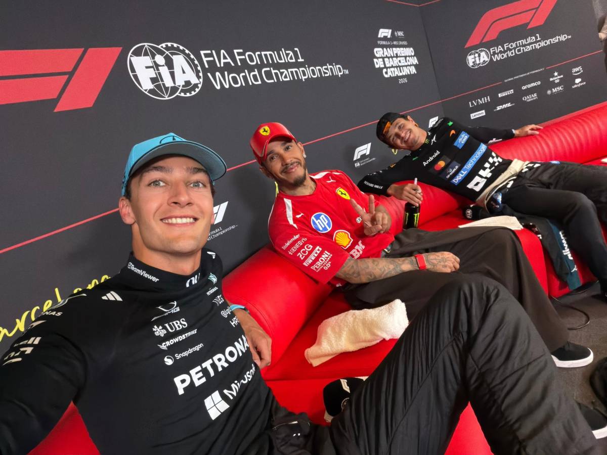 The world celebrated Sir Lewis Hamilton's historic first win with Ferrari β€οΈππ₯
David Beckham, Ser...
