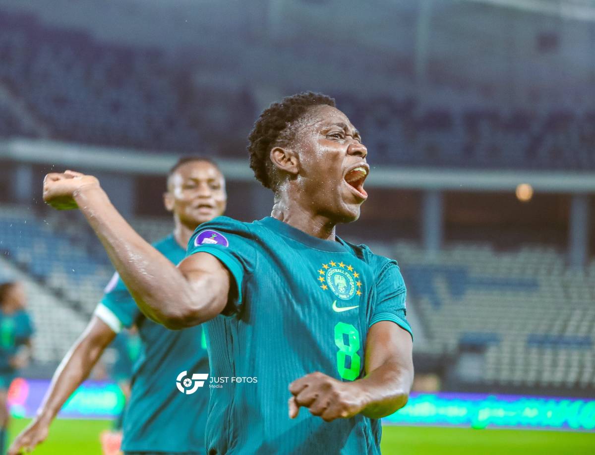 It was a very strong first half from the Super Falcons as they took a goal lead into the break β½π₯....
