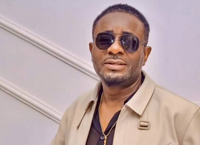 ๐ BREAKING:
Emeka Ike Sued INEC and Lere Olayinka For #10 Billion Damages ๐ฑ
In the suit, which wa...