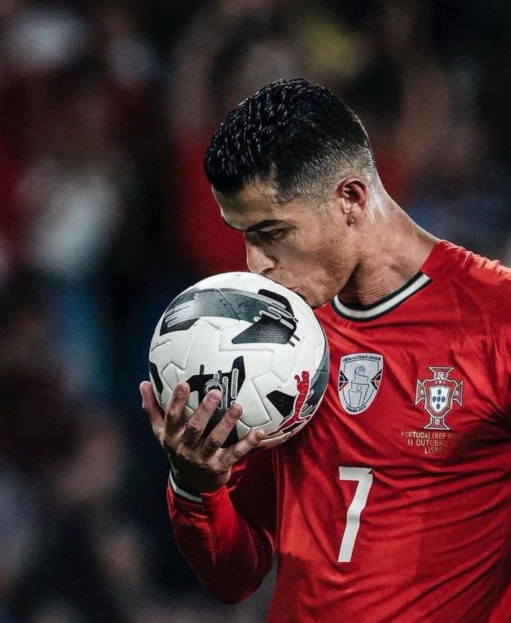 ๐จ๐ต๐น ๐๐ฅ๐๐๐๐๐ก๐: Portugal vs Colombia is officially the most wanted group-stage match at the World Cup...