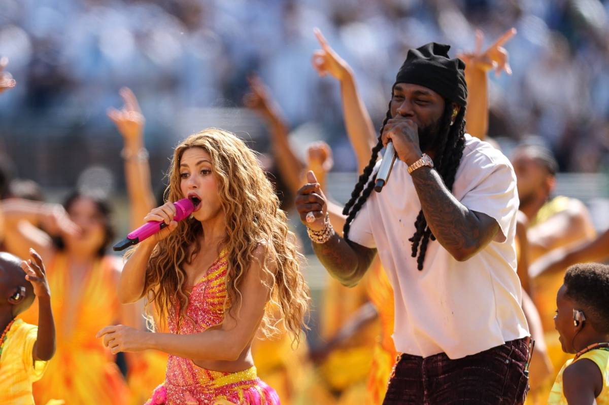 ๐จ HISTORY: Burna Boy is the first African Artist to perform at the FIFA World Cup Final ๐บ๐ธ, UEFA Ch...