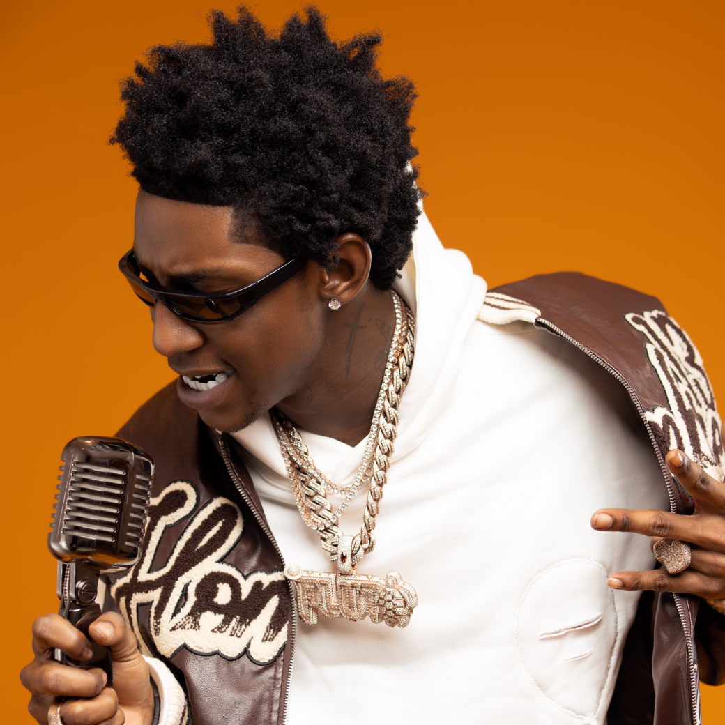Nigerian artiste Shallipopi explained why he switched from making rap music to Amapiano.
“I have be...