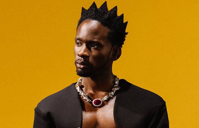 Nigerian singer Mr Eazi explained why he doesn't listen Burna Boy's music.
“Burna is one of the on...