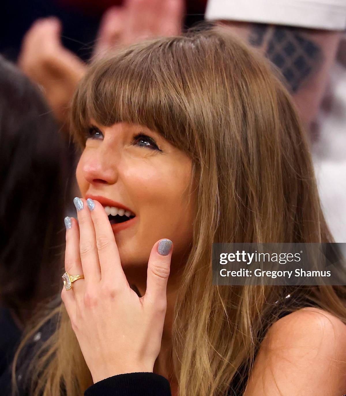 Music global superstar Taylor Swift and her fiancé, #NFL superstar Travis Kelce, were sitting courts...