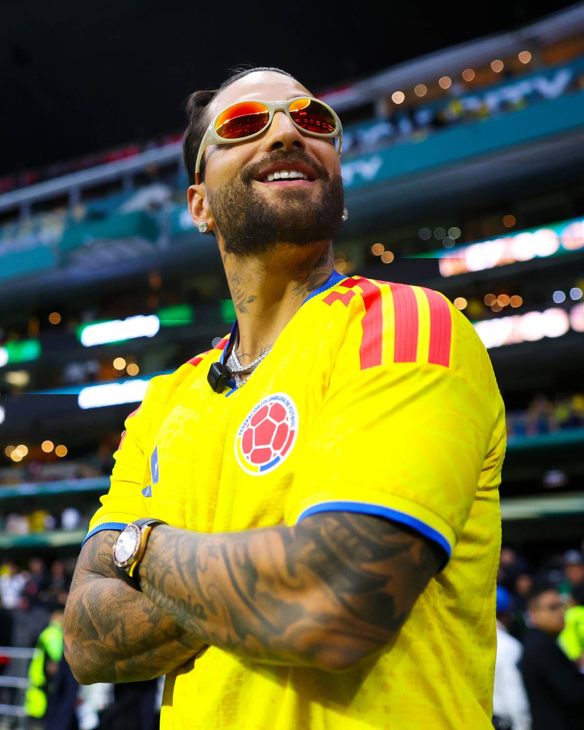 Colombian superstar Maluma is at the Estadio Azteca for his country's game against Uzbekistan ⚽🔥...
