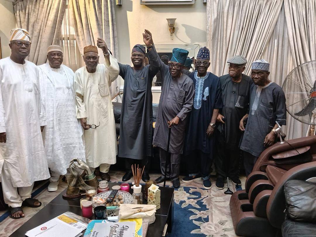 LAGOS EAST SENATORIAL DISTRICT GAC MEMBERS ENDORSES SENATOR MIKHAIL ADETOKUNBO ABIRU FOR ANOTHER TER...