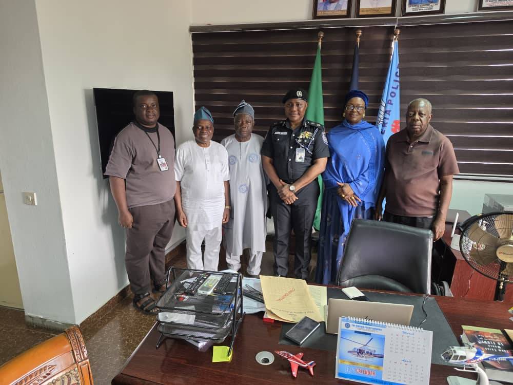 A delegation of stakeholders from Kwara South and the Igbomina community on Tuesday met with the Ins...