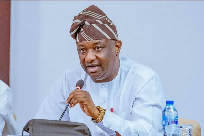 Federal Government resolves 20-year MM2 dispute and approves aircraft leasing firm.
~ Minister of A...